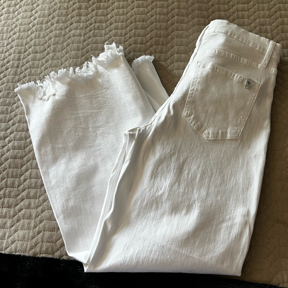 Sneak Peek white jeans - Picture 3 of 4